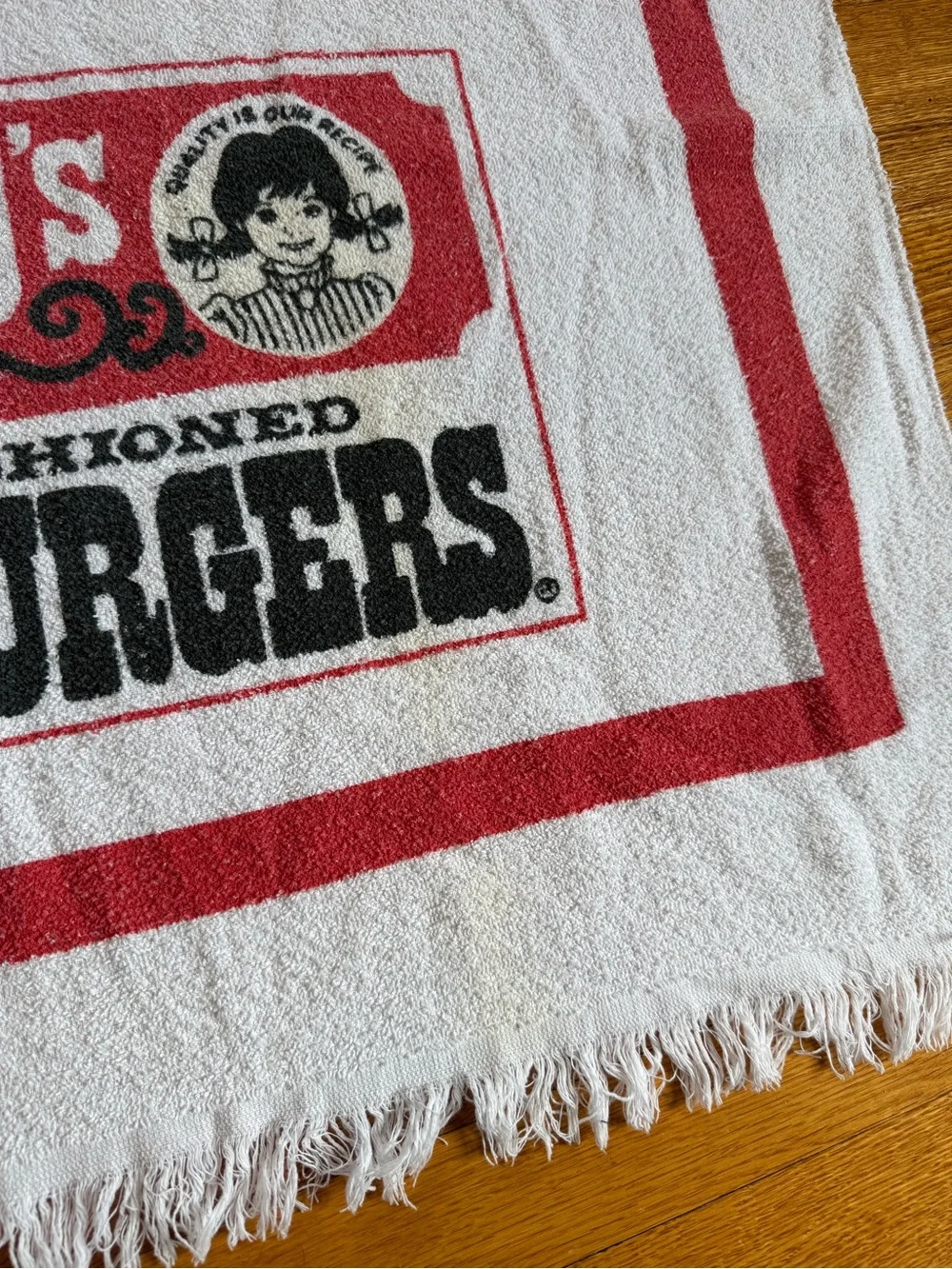 Vintage 80s Wendy’s Fast Food Towel, Beach Bath Doughboys Podcast Frosty (30x54)